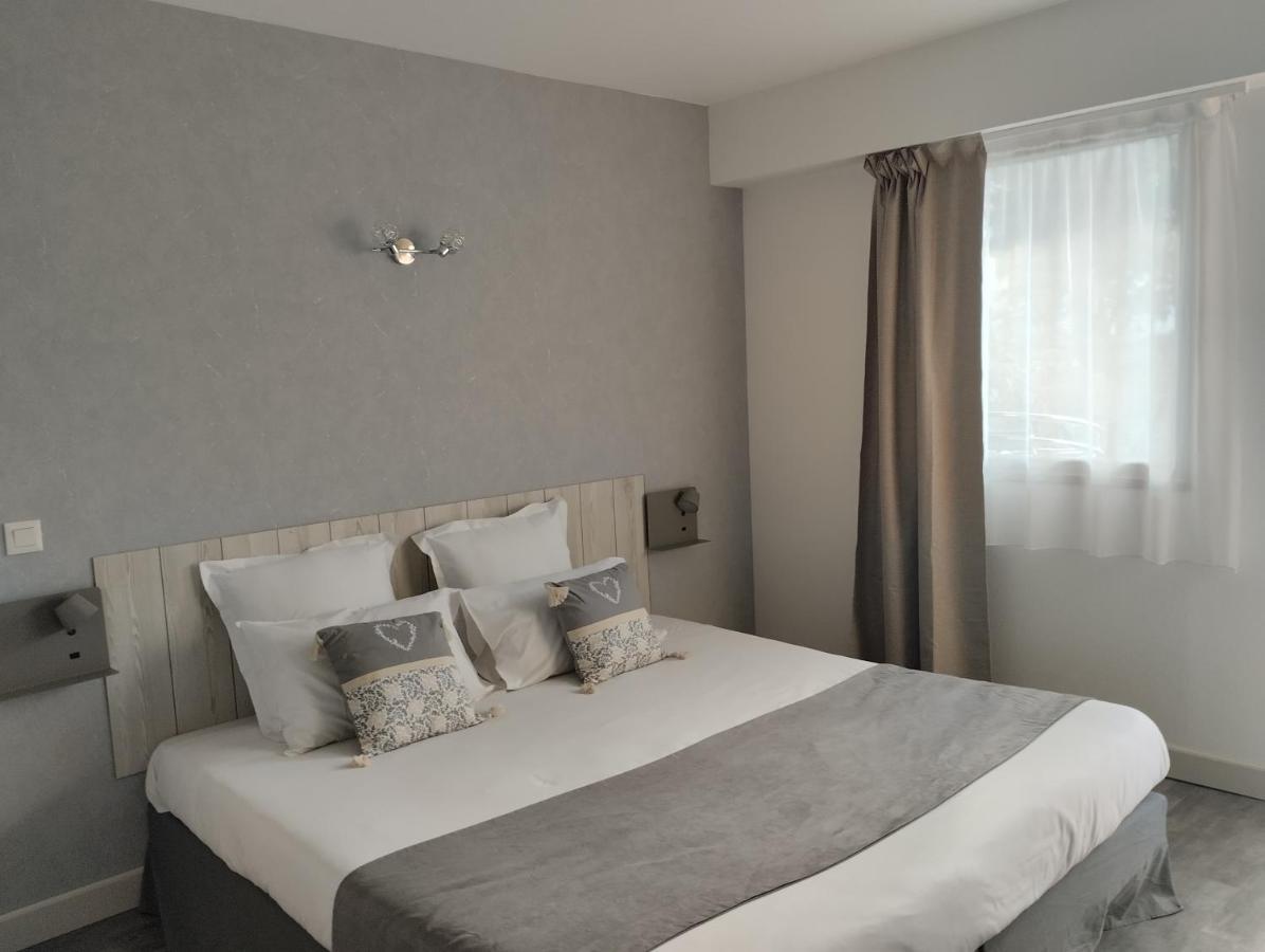 Hotel Le Vanseen Ле Ванс Екстериор снимка