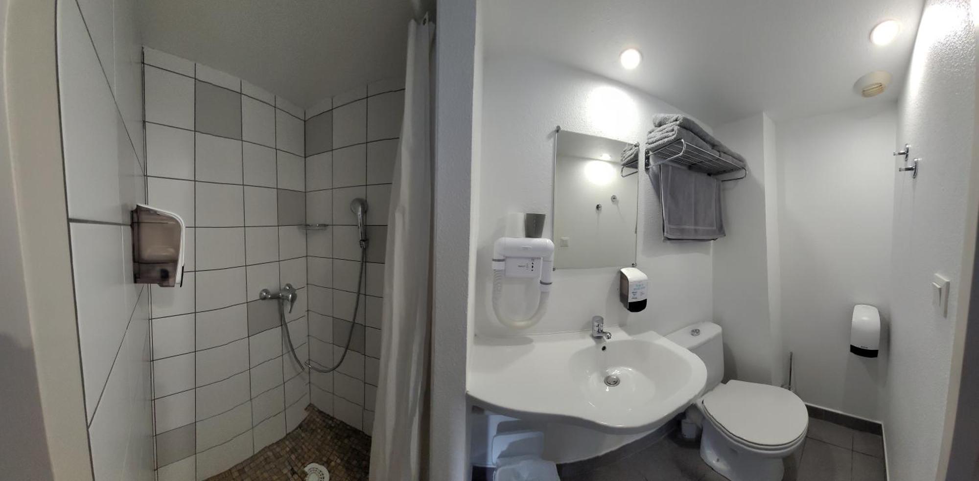Hotel Le Vanseen Ле Ванс Екстериор снимка
